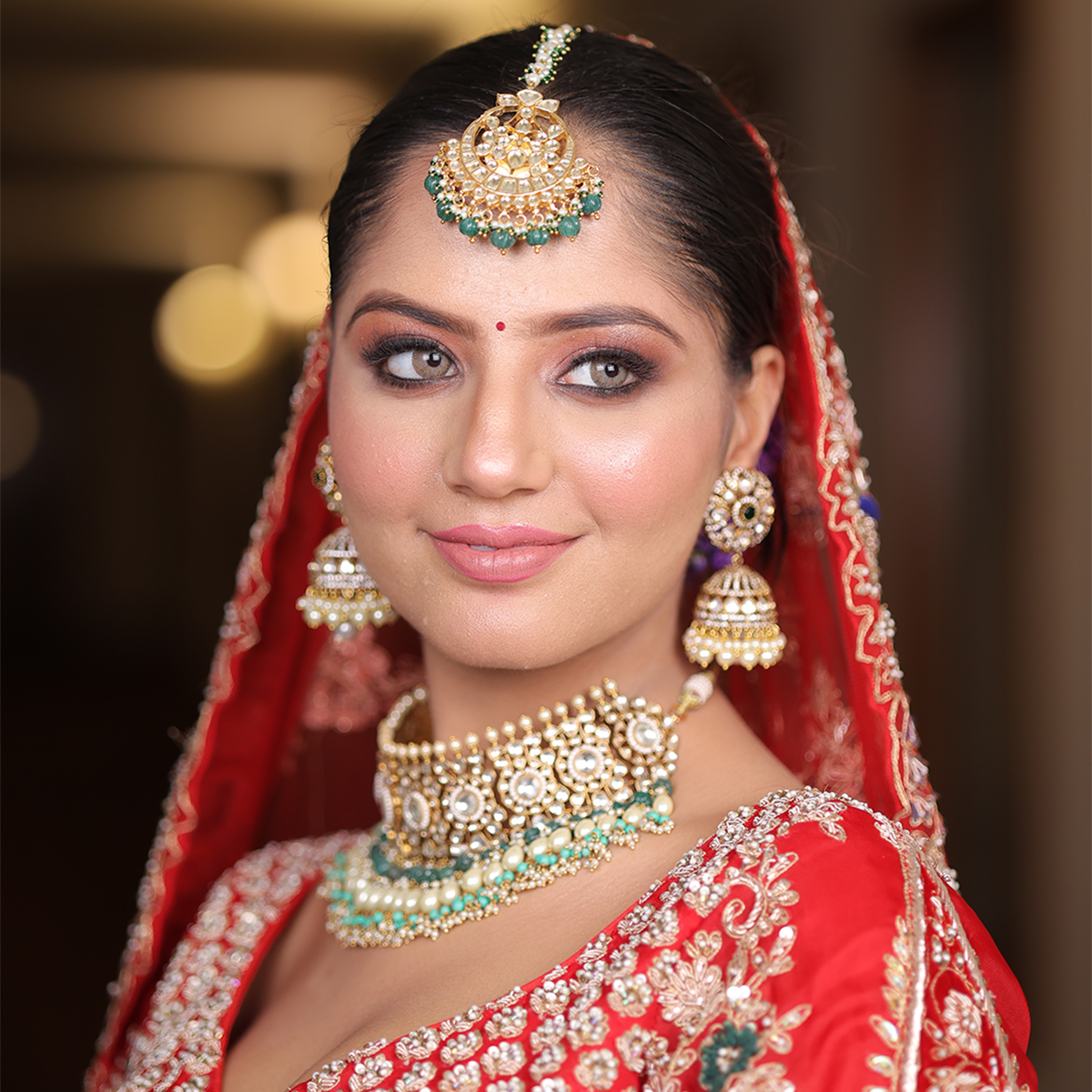 AWM Makeovers by Aastha | Luxury Bridal Makeup & Styling